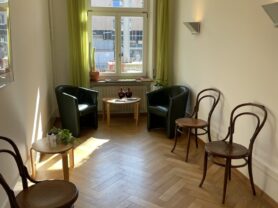 Frauengesundheit Burgernziel Wartezimmer